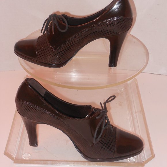AK ANNE KLEIN BROWN LEATHER LACE UP SHOES SIZE 6 M - Picture 1 of 5